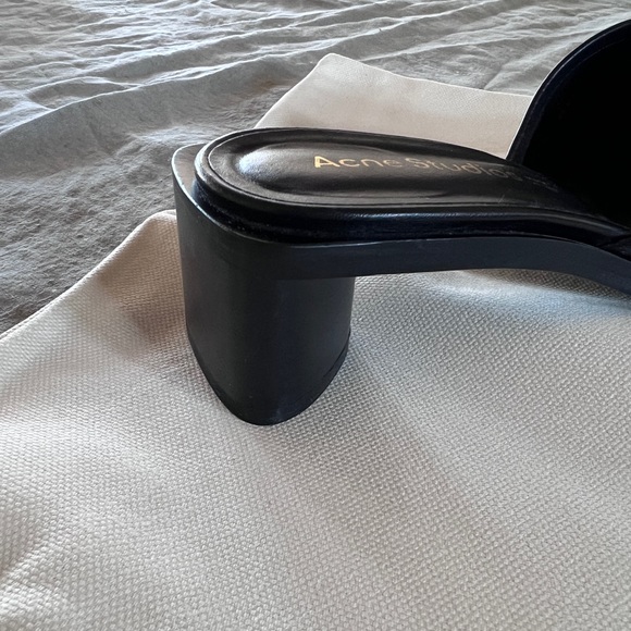 *SOLD* AUTH ACNE Studio leather mules - Picture 4 of 10